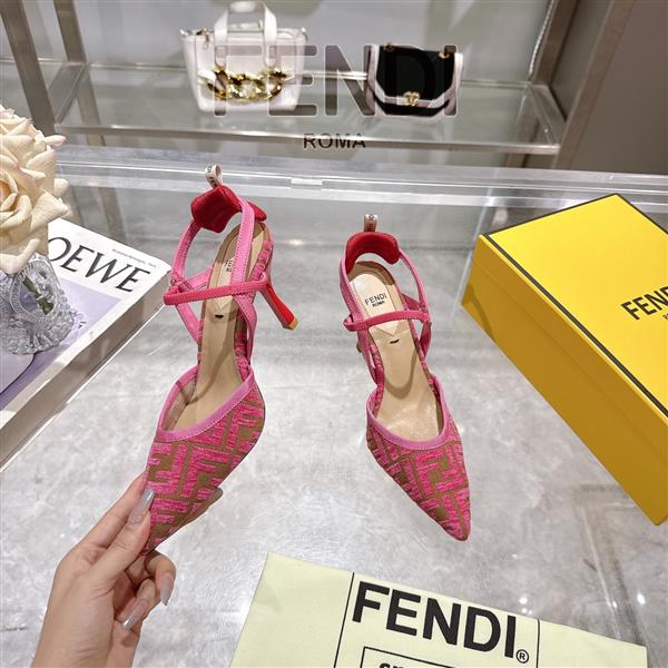 2025112818419995 210